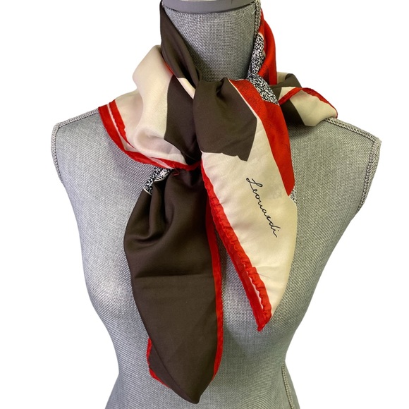 Leonardi Accessories - Vintage 80s Leonardi Abstract Square Scarf